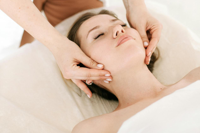 Facial massage image